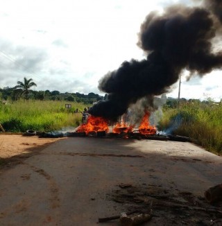 Local onde a BR-155 foi bloqeuada