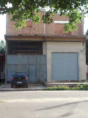 Casa do músico: na parte superior, espaço que seria destinado a ensaios: construção parada.