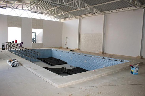 Piscina quando ainda estava vazia