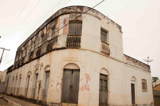 ESTA CASA A COLUNA PRESTE SE HOSPEDOU (2)