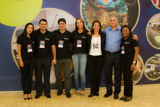 Equipe Sinobras com os diretores da siderúrgica,  Cinthia Cavalcanti e Clayton Labes