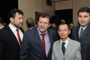 Ministro e comitiva 3