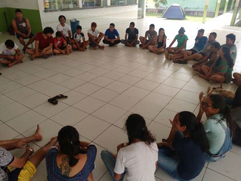 Durante ocupação, estudantes realizam debates e atividades culturais.