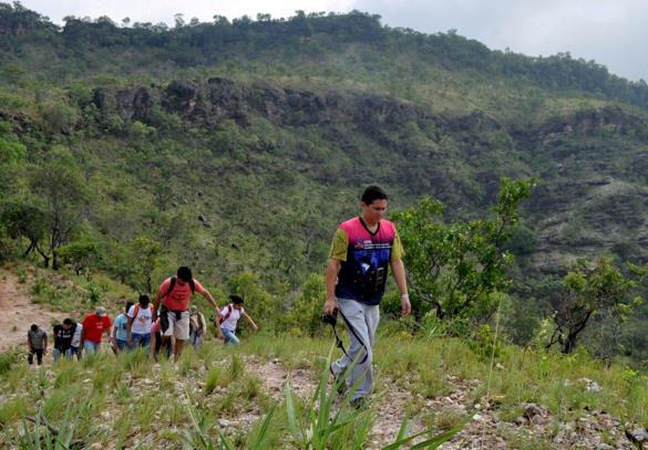 O grupo de estudantes de Geografia conheceu as trilhas do Parque Estadual Serra dos Martírios/Andorinhas