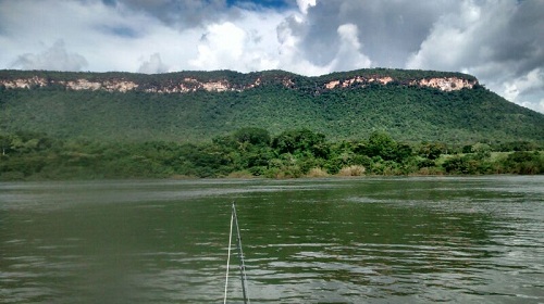 Rio Tocantins, acima de Lageado (TO)
