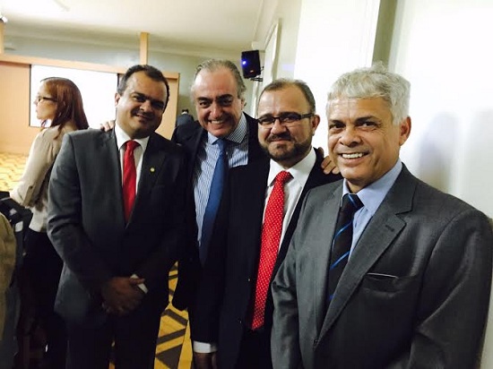 Deputado federal Beto Salame;  Paulo Hegg, diretor da Cevital; João Salame e Ítalo Yojucan, presidente da ACIM.