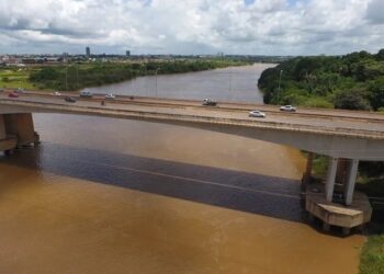 Pontes sobre o Itacaiúnas: monumentos ao desperdício