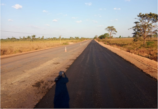 Trecho da Rodovia Transamazônica em Palestina do Pará é asfaltado e sinalizado
