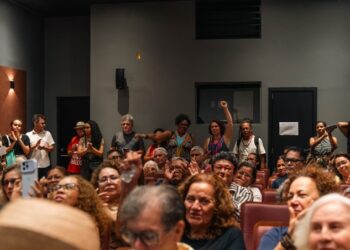 Manifesto de escritores critica omissão da Literatura na COP30
